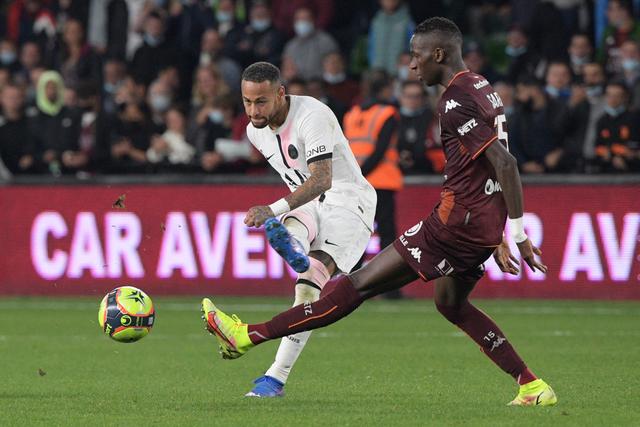 赵继伟22+10张镇麟33分辽宁胜广州 崔永熙16分